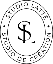 Studio Latté Logo Emblème